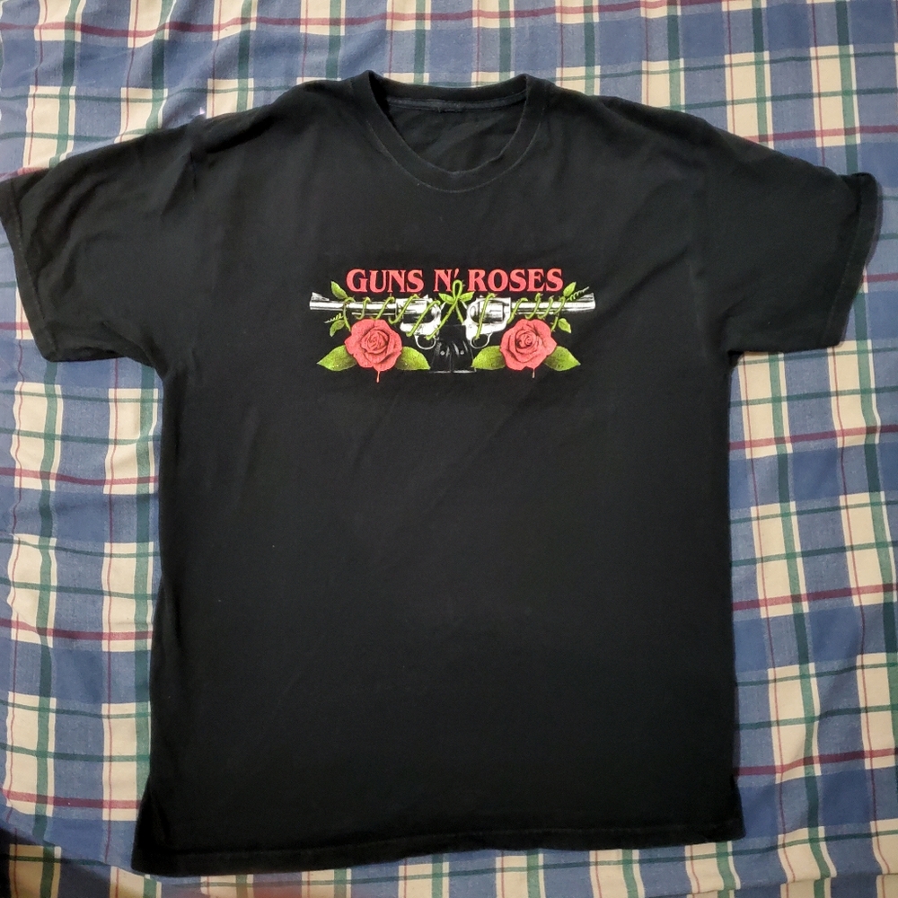 Guns N Roses tshirt